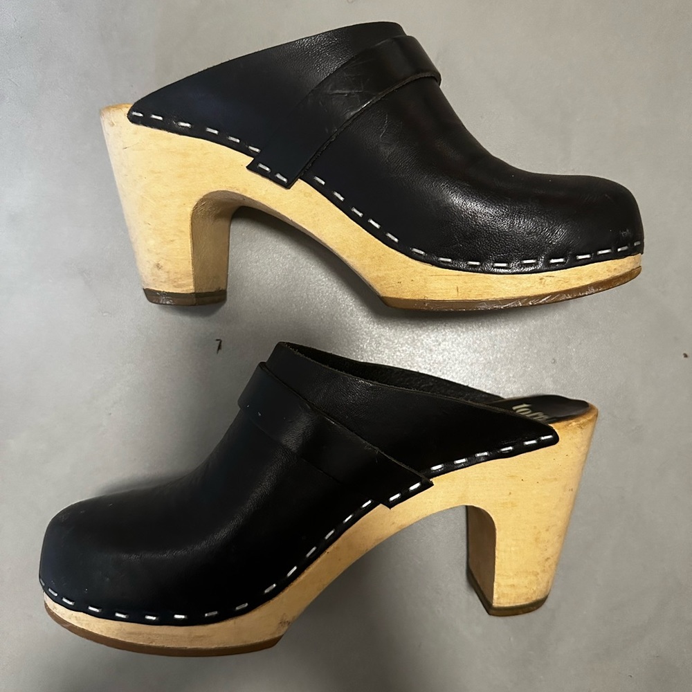 Swedish Hasbeen clogs-size 36